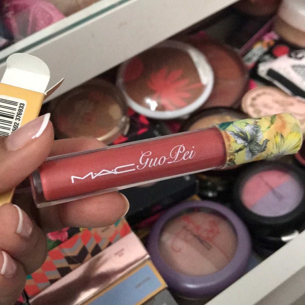 Mac Guo Pei lip glass - Picture 1 of 2